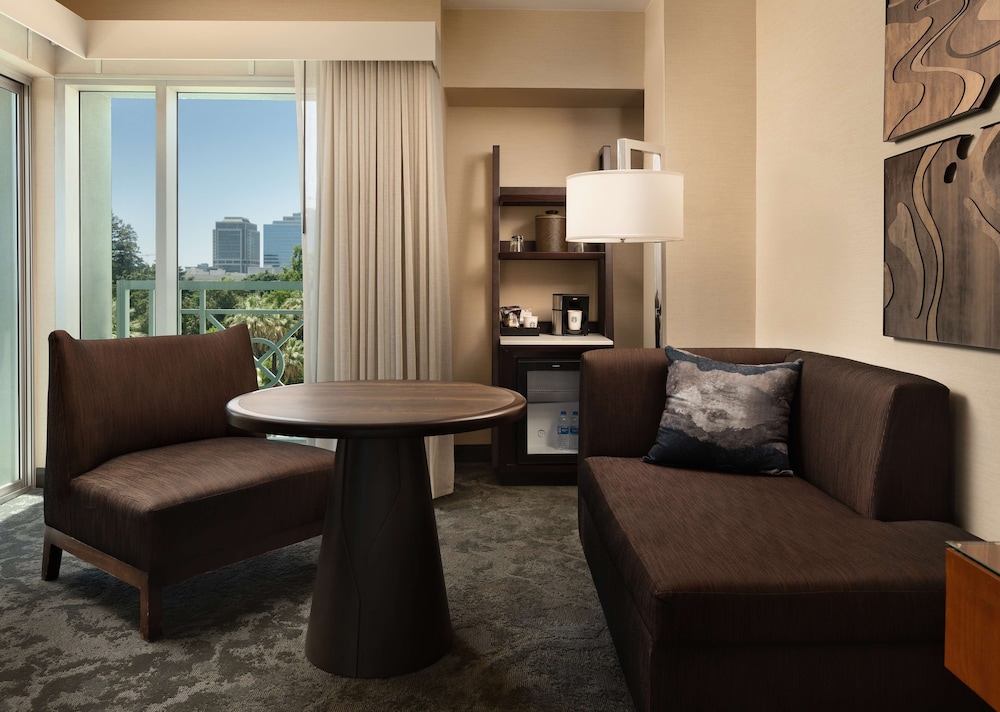 Hyatt Regency Sacramento 26/63