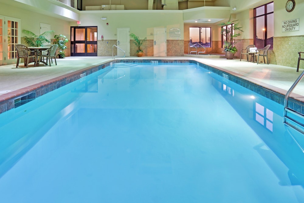 Holiday Inn Express Hotel Suites Cape Girardeau I 55 4/60