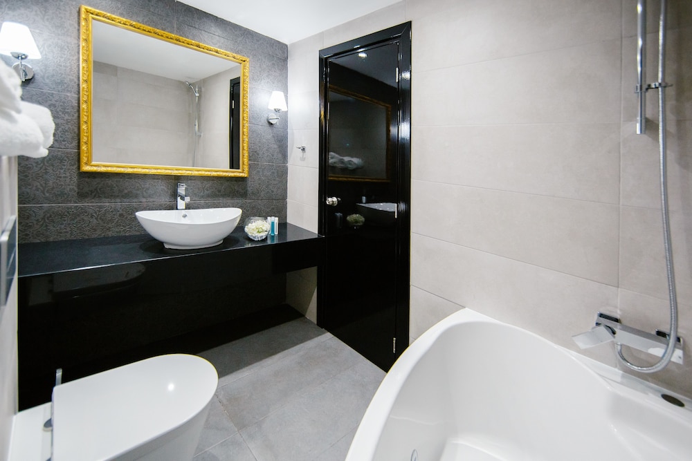 Qbic City Hotel 46/50