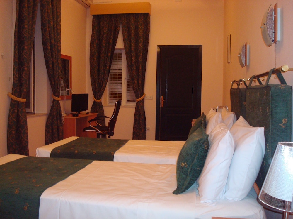 Old City Inn Hotel 23/50