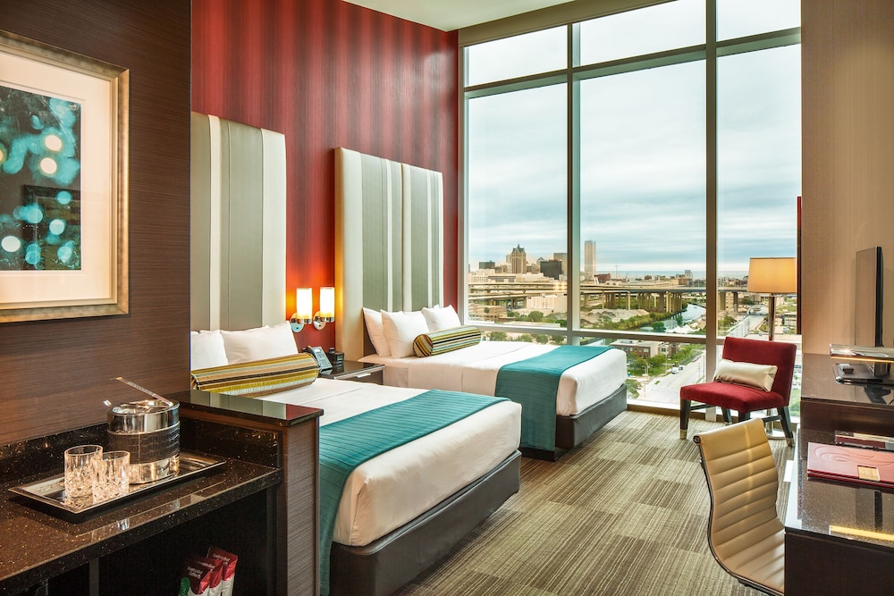 Potawatomi Hotel & Casino 18/64