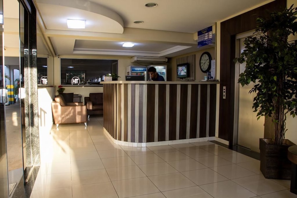 Hotel Tropical 5/38