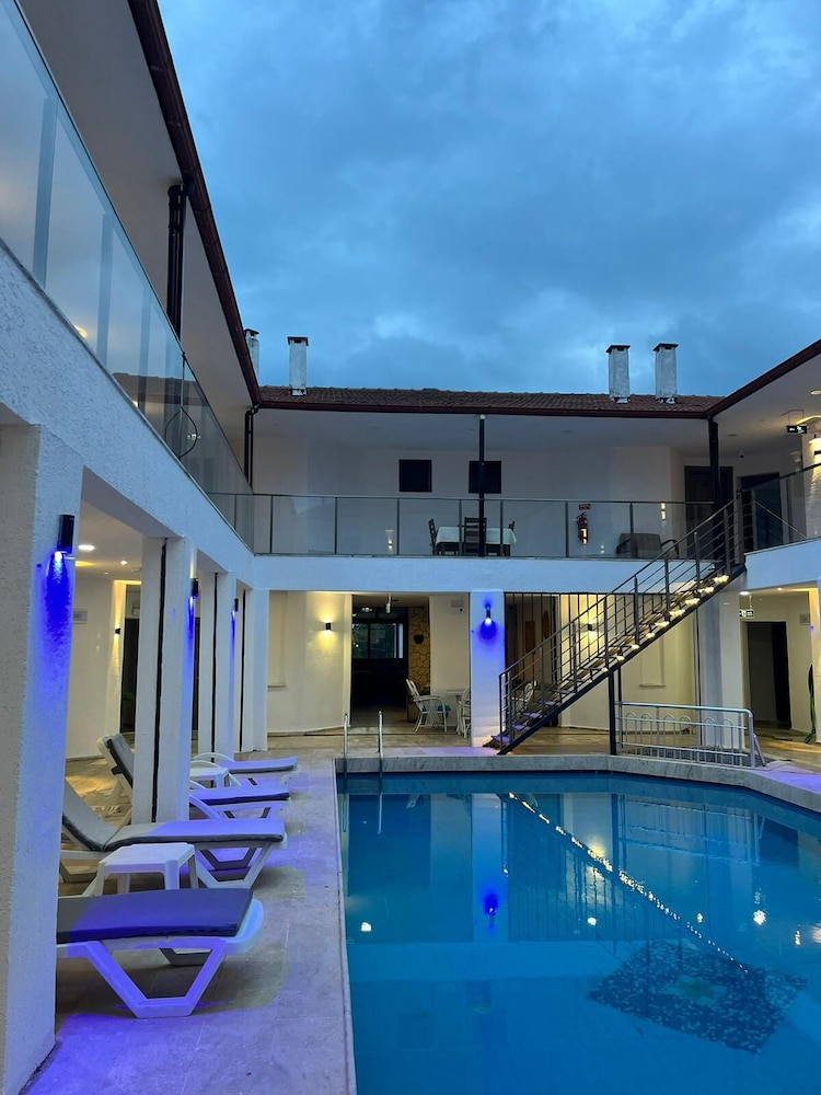 HAN DALYAN HOTEL 44/74