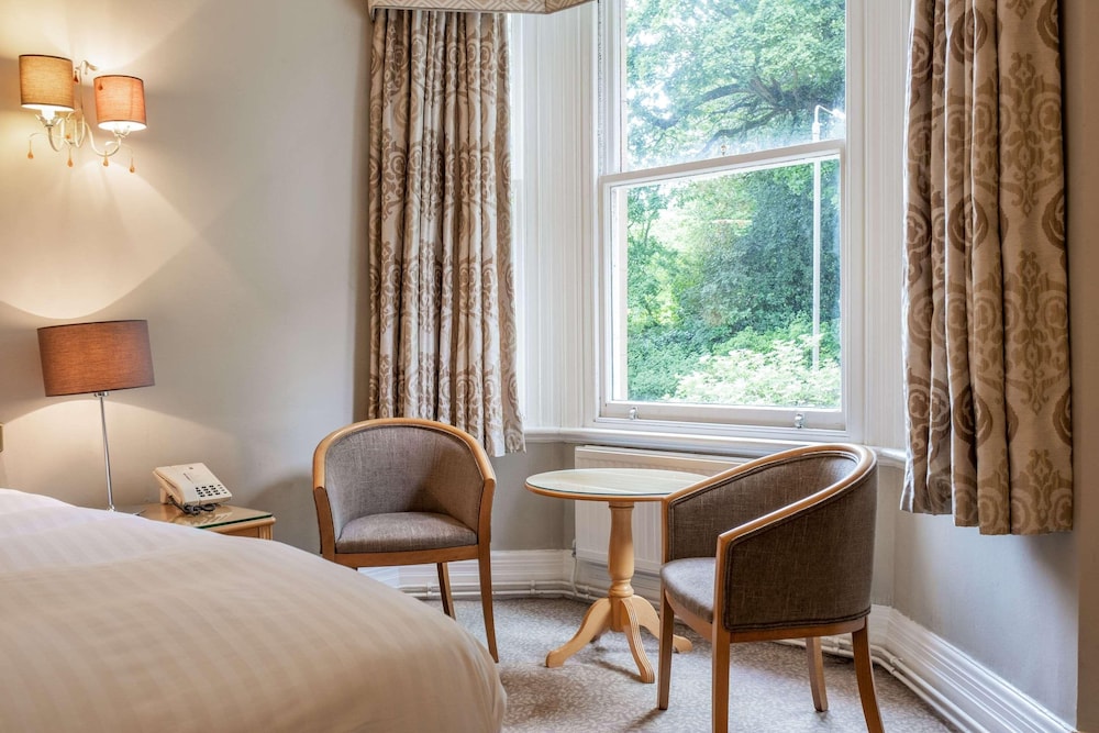 Makeney Hall Hotel 33/67