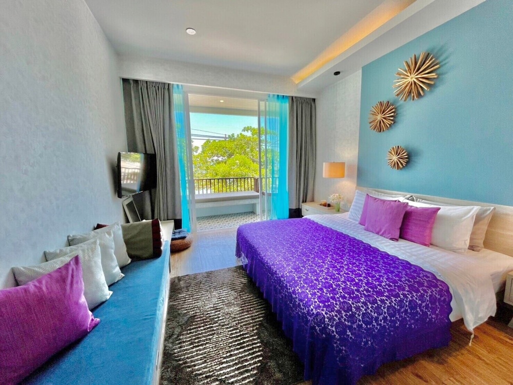 Mukrada House 12/50