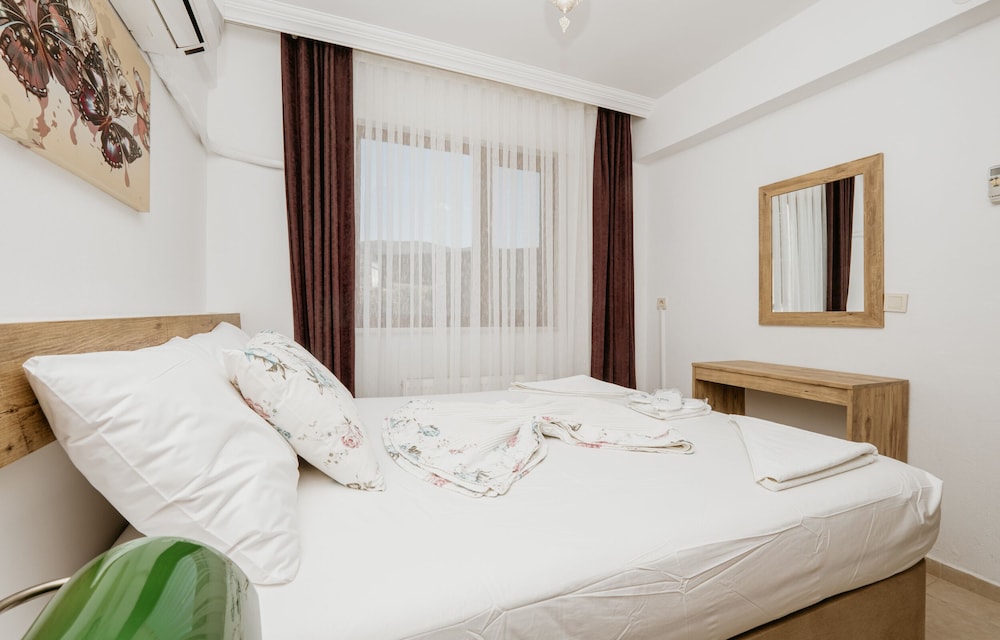 Azra Apart Otel 15/50