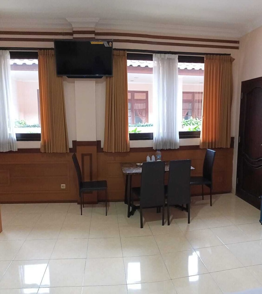Maliboro Inn Hotel 46/61