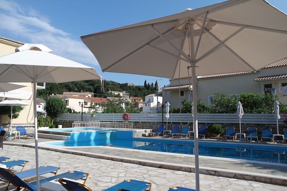Porto Kassiopi Apartments 47/50