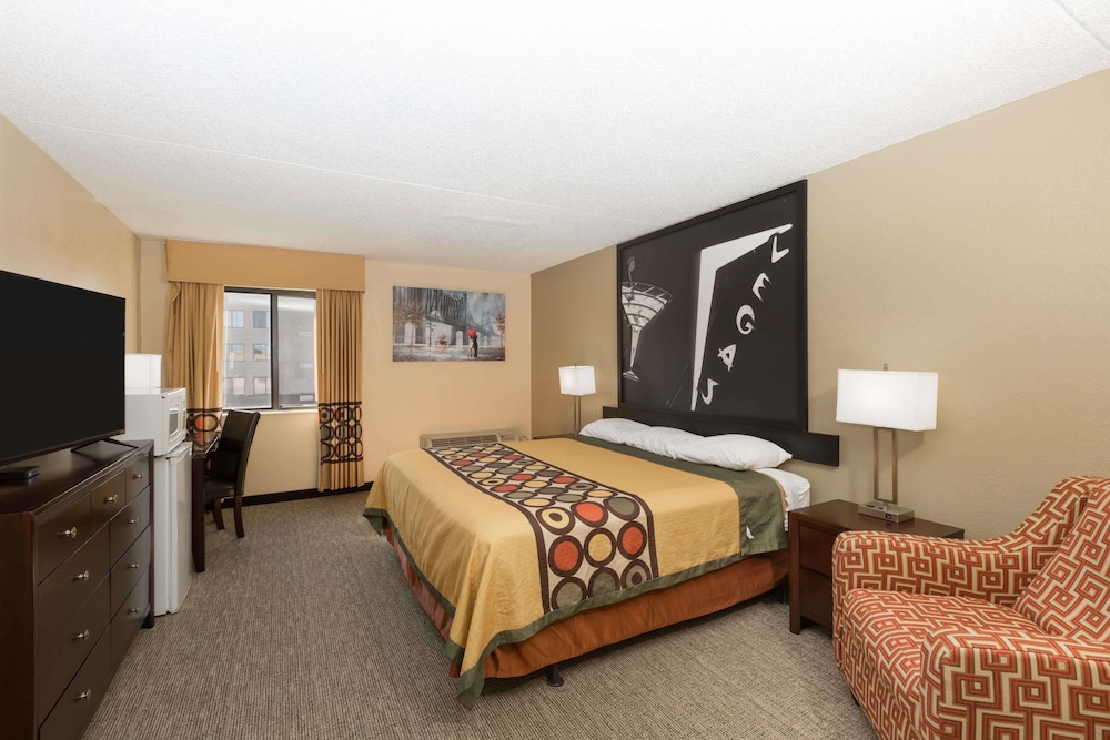 Super 8 By Wyndham Wichita North 13/39