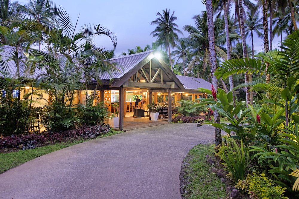 Ultiqa Fiji Palms Beach Resort 6/59