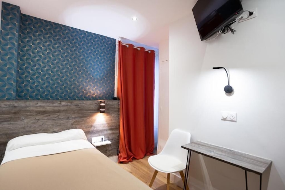 Hotel Leonard de Vinci 59/59