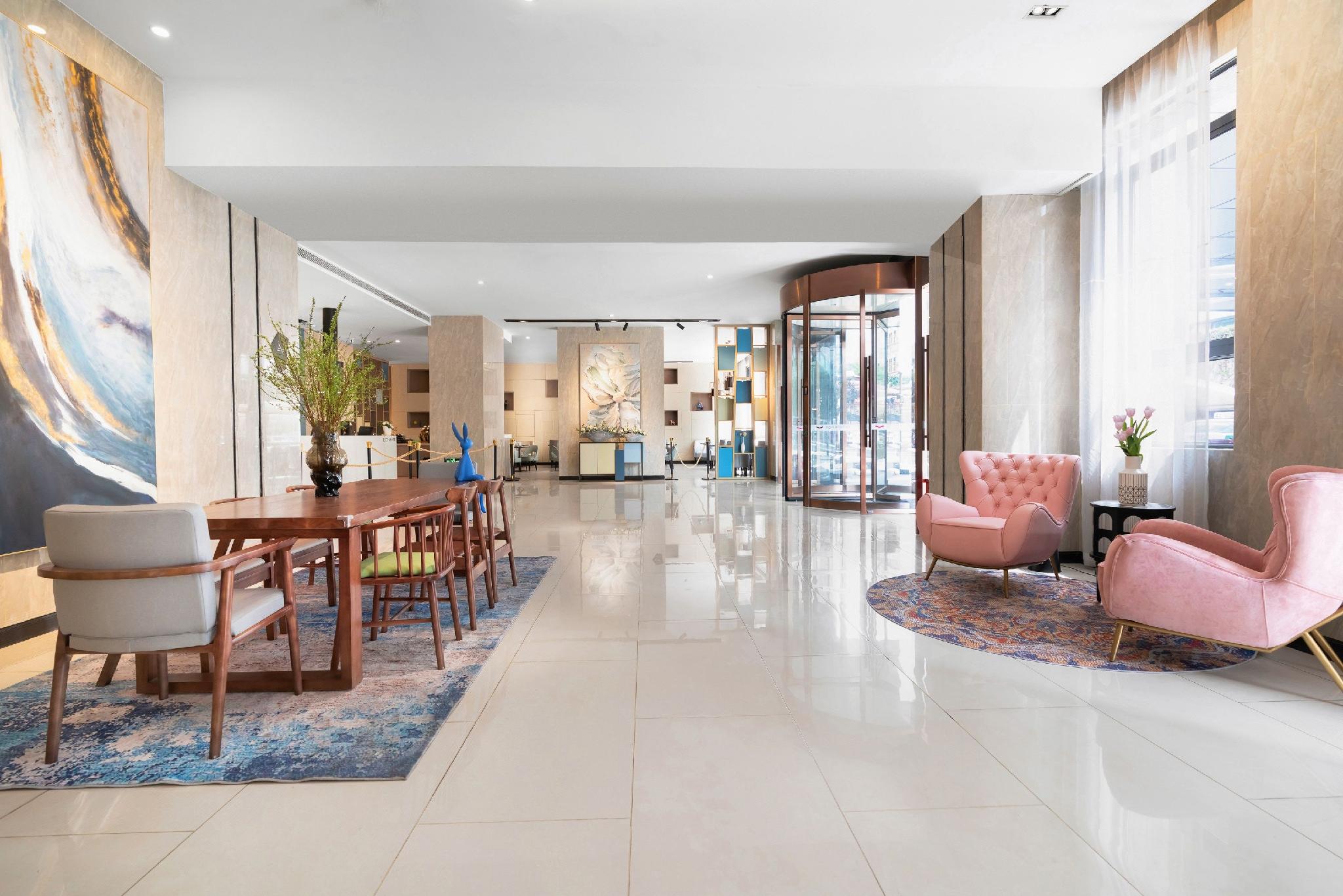 Echarm Hotel (Xiamen Airport Huojuyuan Metro Station) 58/76