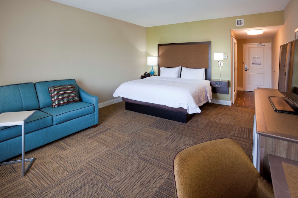 Hampton Inn Bloomington West 13/41