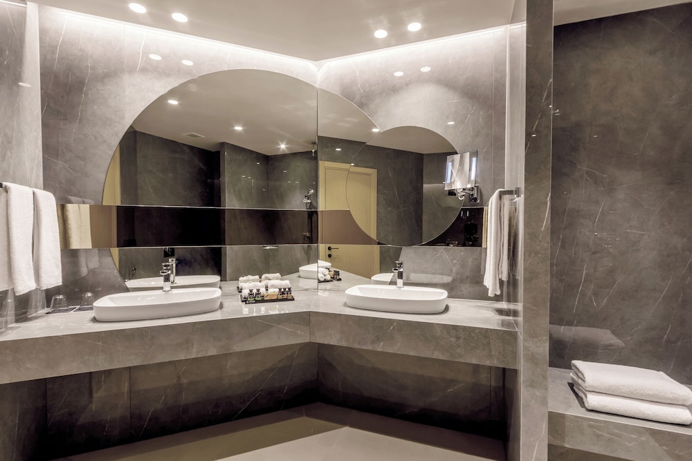 Ammoa Luxury Hotel & Spa Resort 18/50