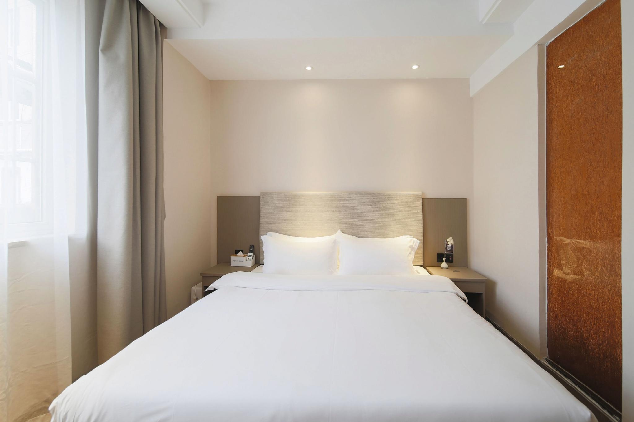 Home Inn Ningbo Tianyi Plaza Center 34/51