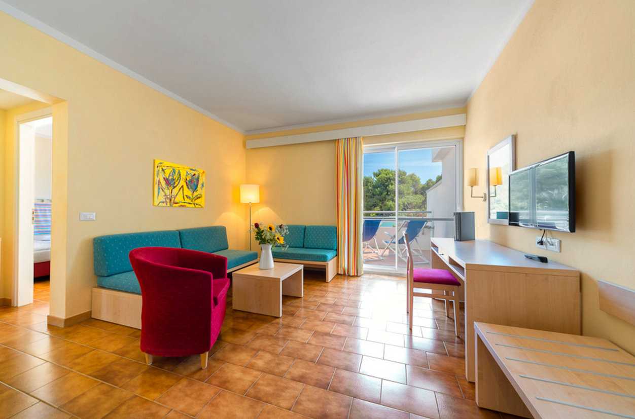 Robinson Club Apulia 25/36