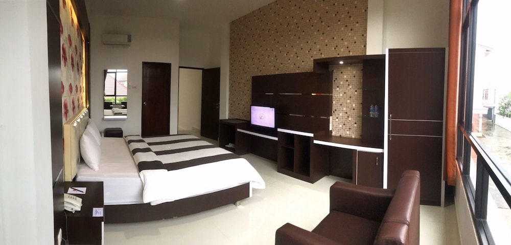 Hotel Harmony In Pontianak 26/62
