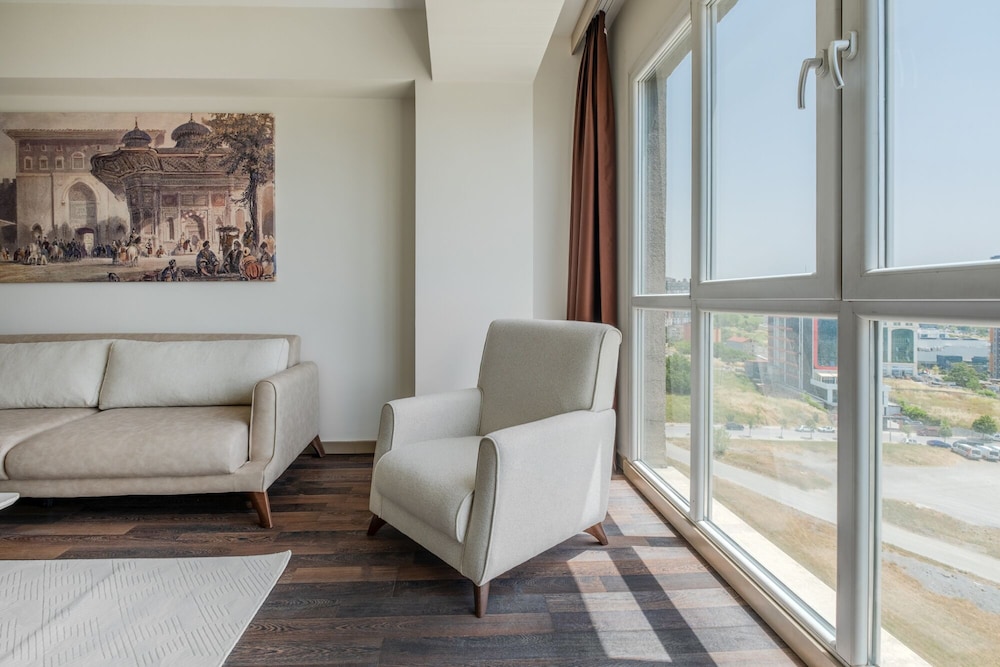 PRIME SUITES ATATURK AIRPORT HOTEL 43/54