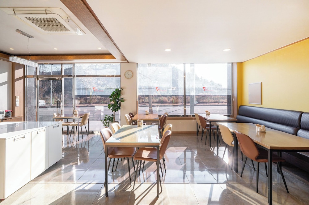 Pearl Business Hotel 36/50