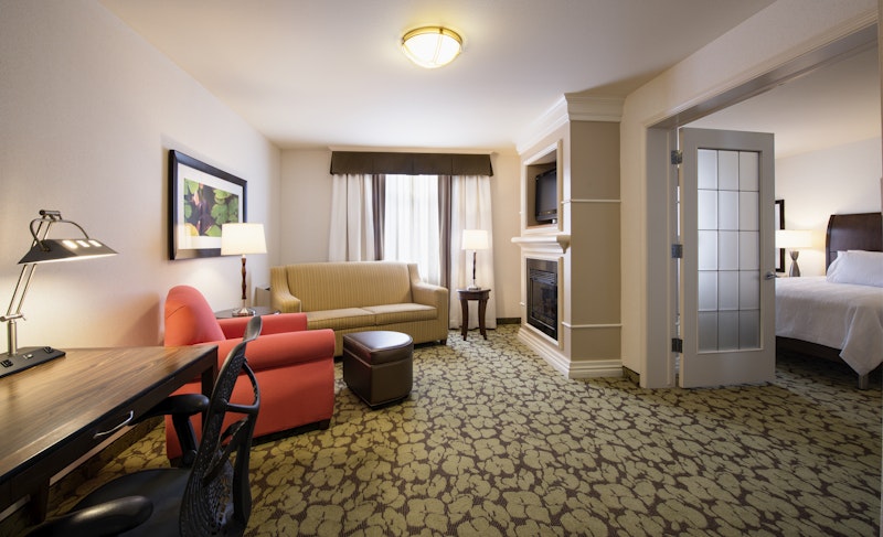 Hilton Garden Inn West Edmonton 24/47