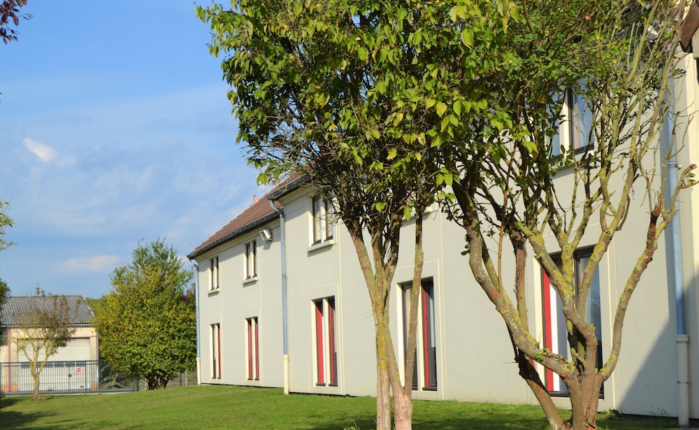 Kyriad Chantilly Nord Saint Maximin 35/42