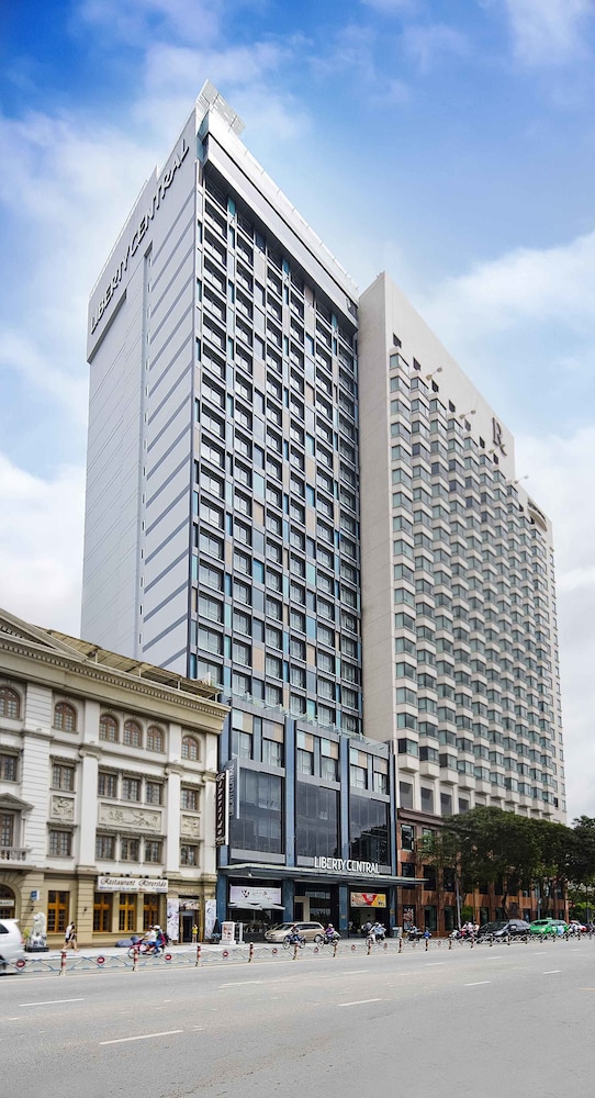 Liberty Central Saigon Riverside Hotel 6/67
