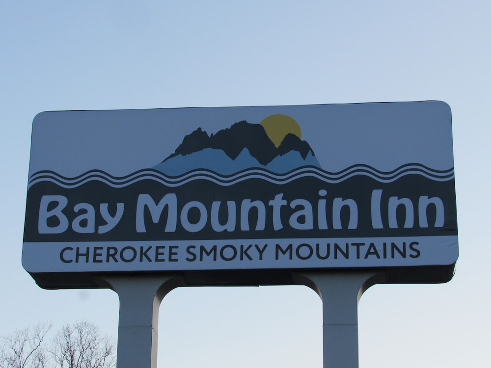 Bay Mountain Inn Cherokee Smoky Mountains 3/45
