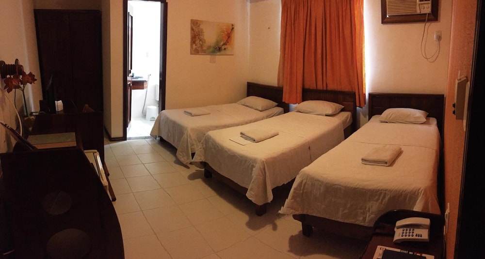 Machados Plaza Hotel 31/55