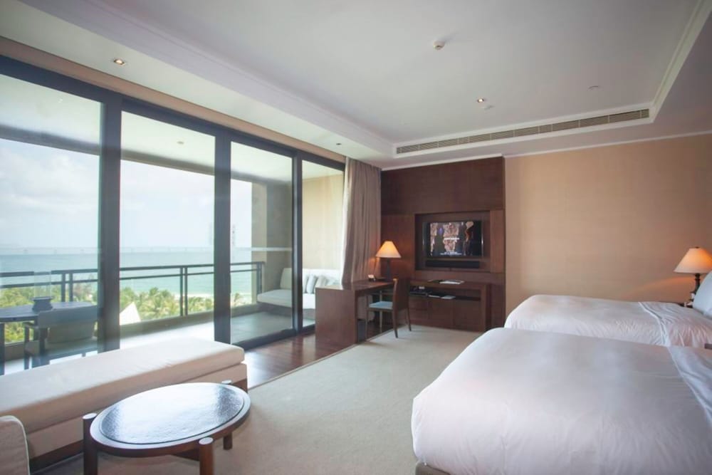 Raffles Hainan 14/71