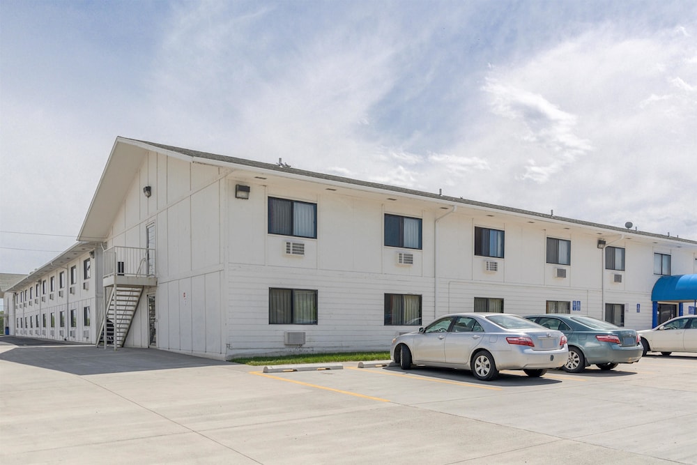 Motel6 Duluth, MN 51/59