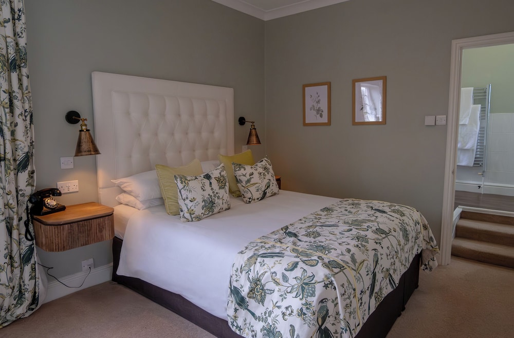 The Stable Courtyard Bedrooms At Leeds Castle 12/44