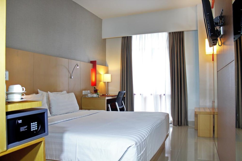 Hotel Santika Premiere Dyandra Medan 8/31
