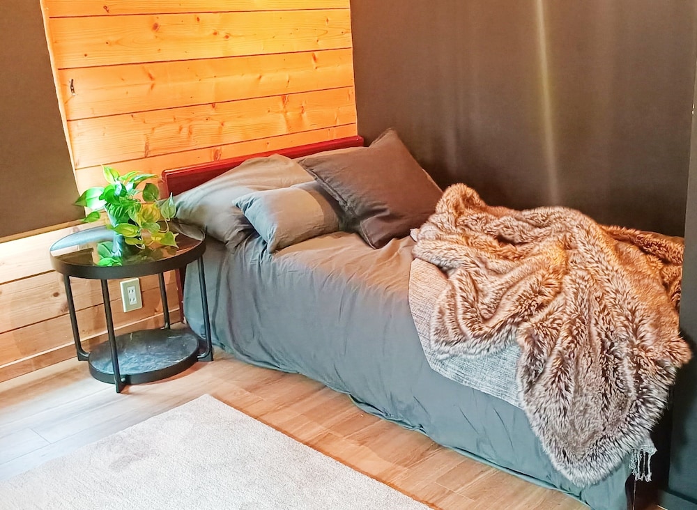 DELUXE, CHALET