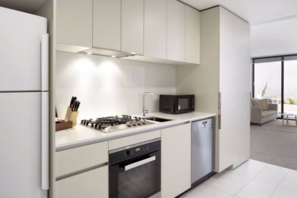 381 Cremorne 43/57