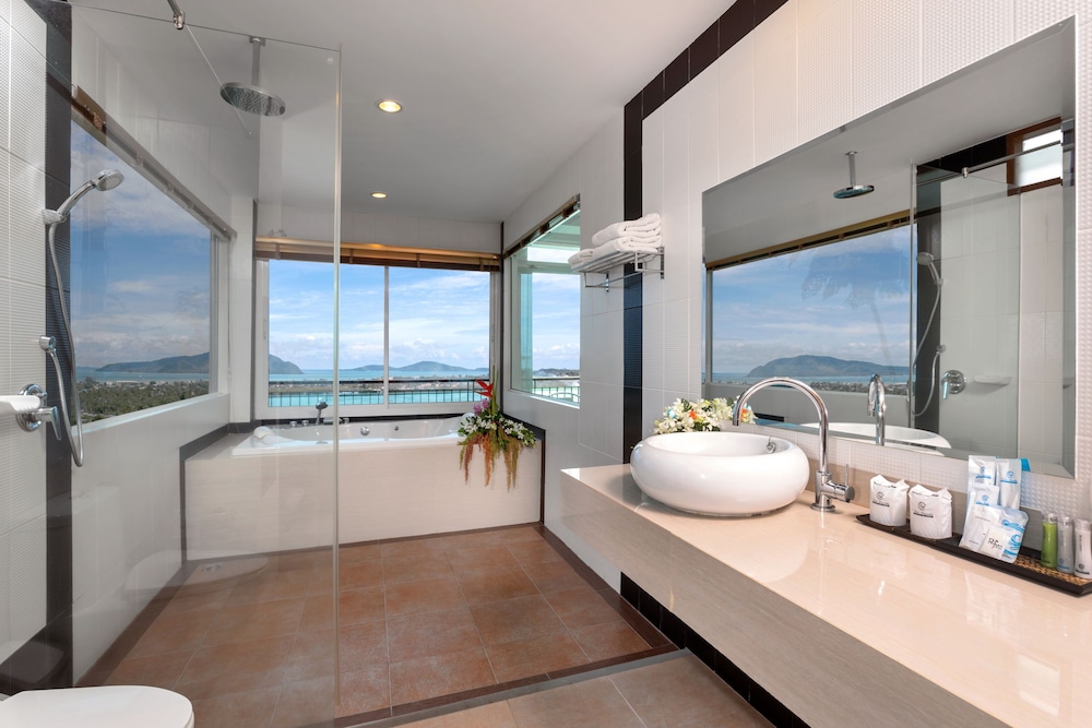 The View Rawada Phuket 55/56