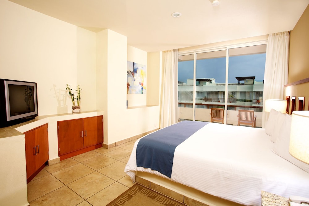 Ixchel Beach Hotel 14/50