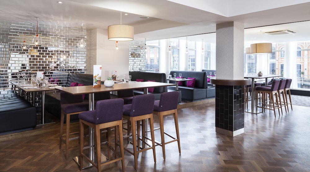Radisson Hotel York 62/76