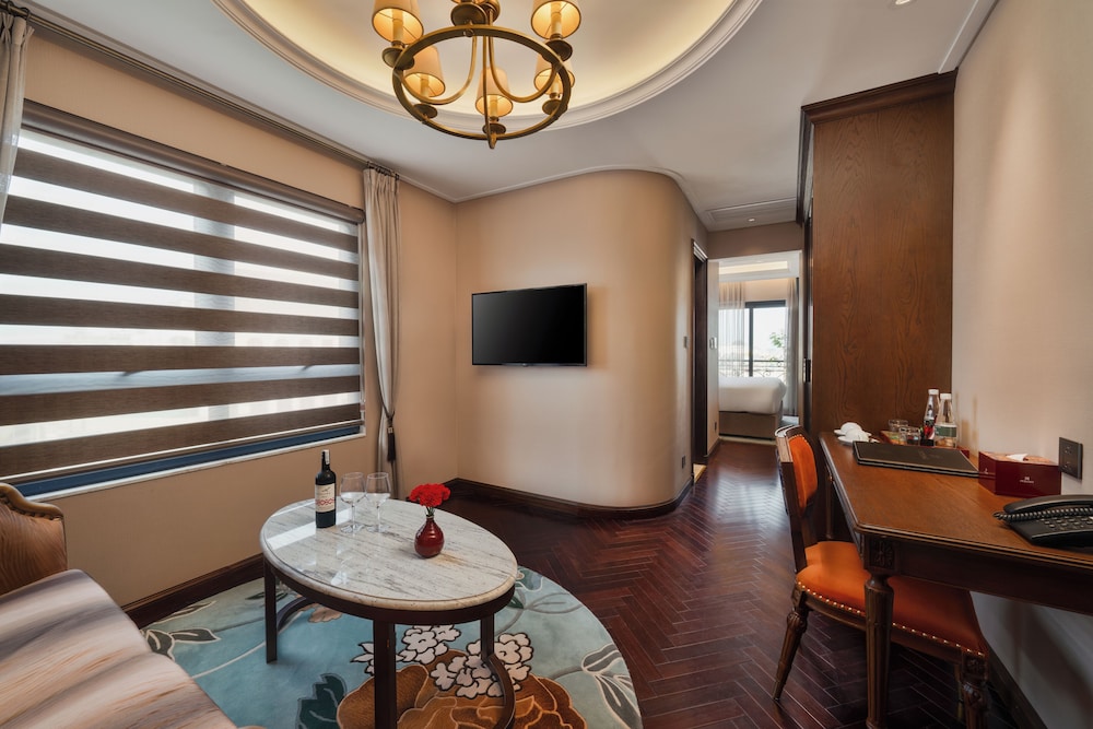 Peridot Gallery Classic Boutique Hotel 51/60