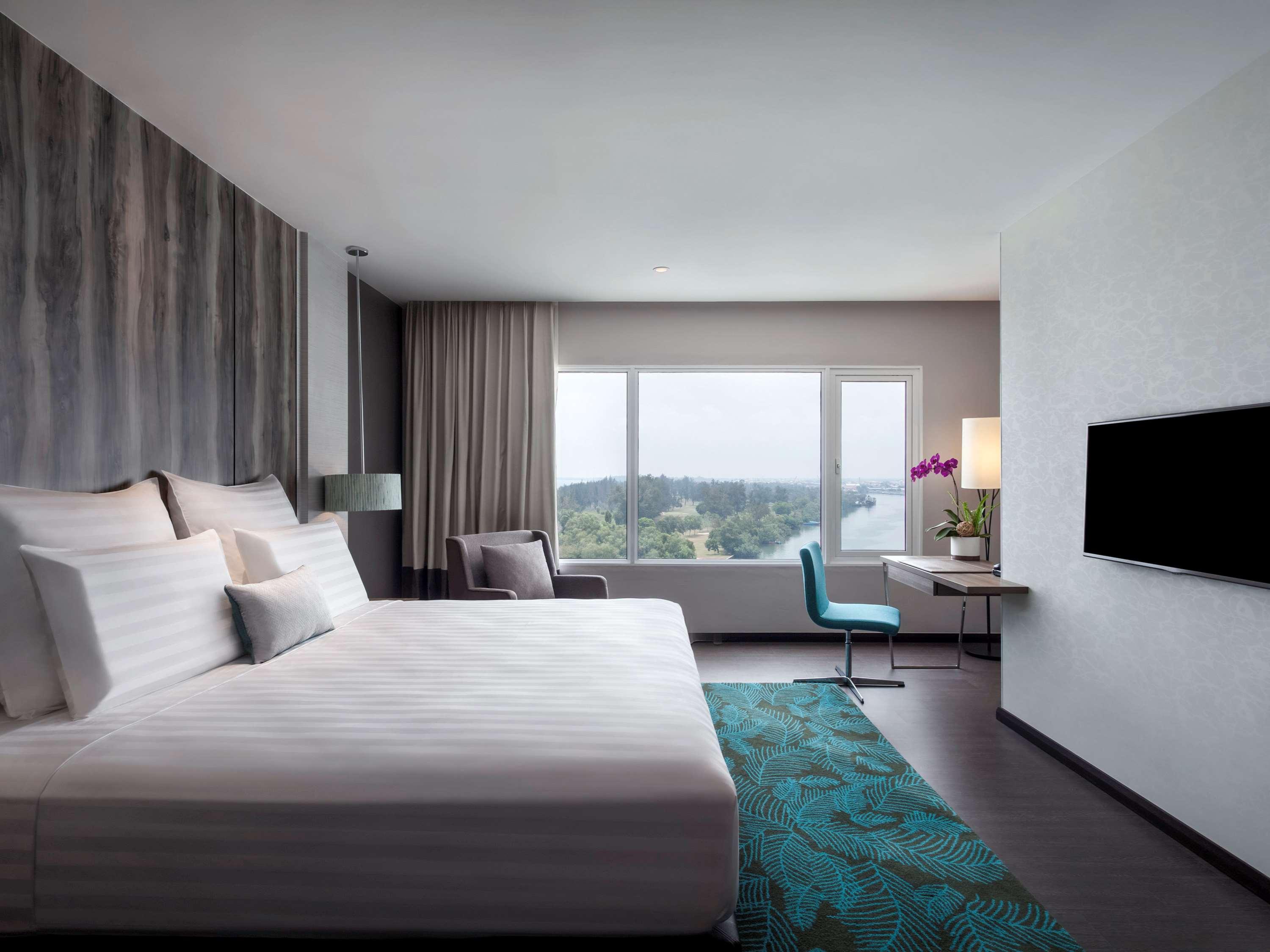 Premium, Deluxe, Twin Beds