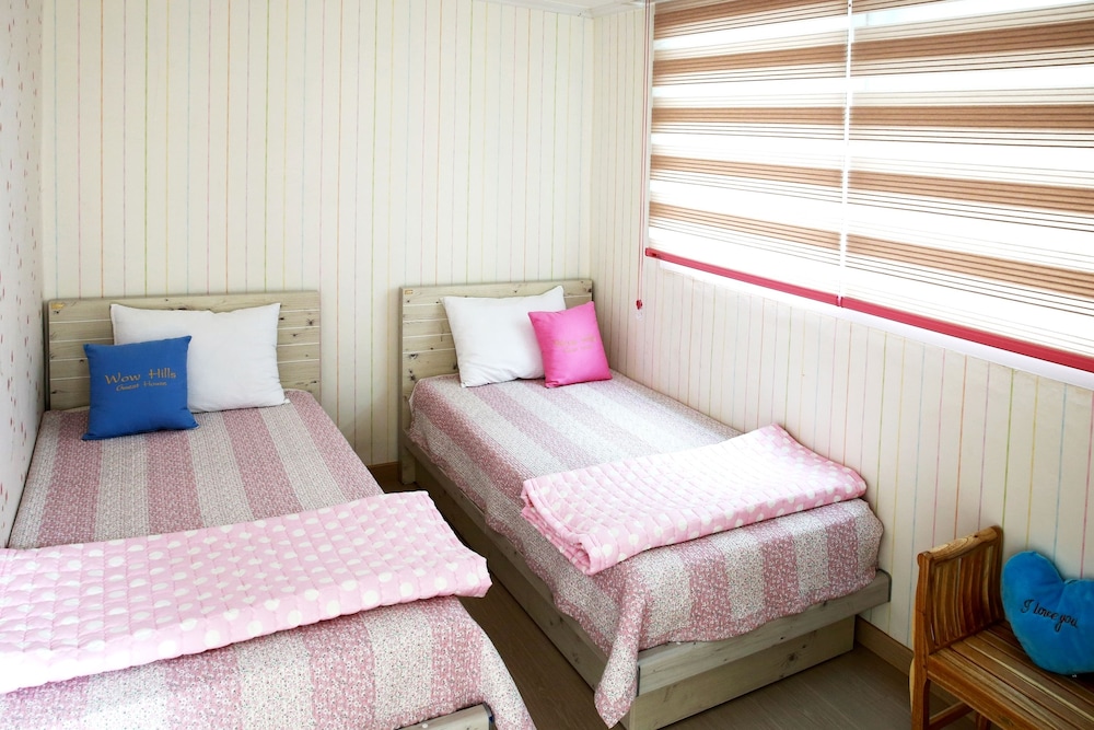 Wow Hills Guest House 19/50