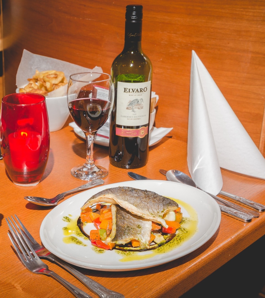 Station House Hotel Letterkenny 49/58