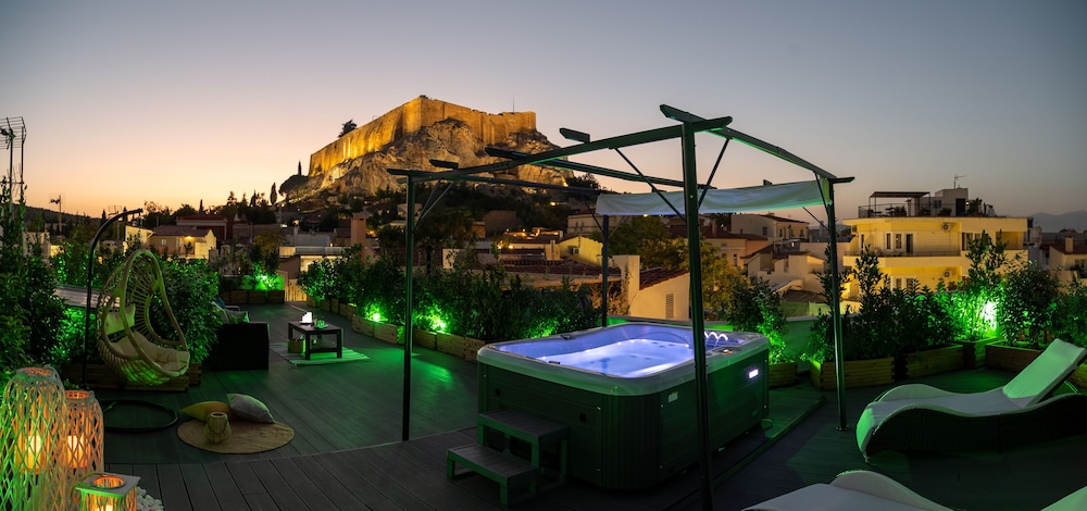Plaka Arch Suites 34/41