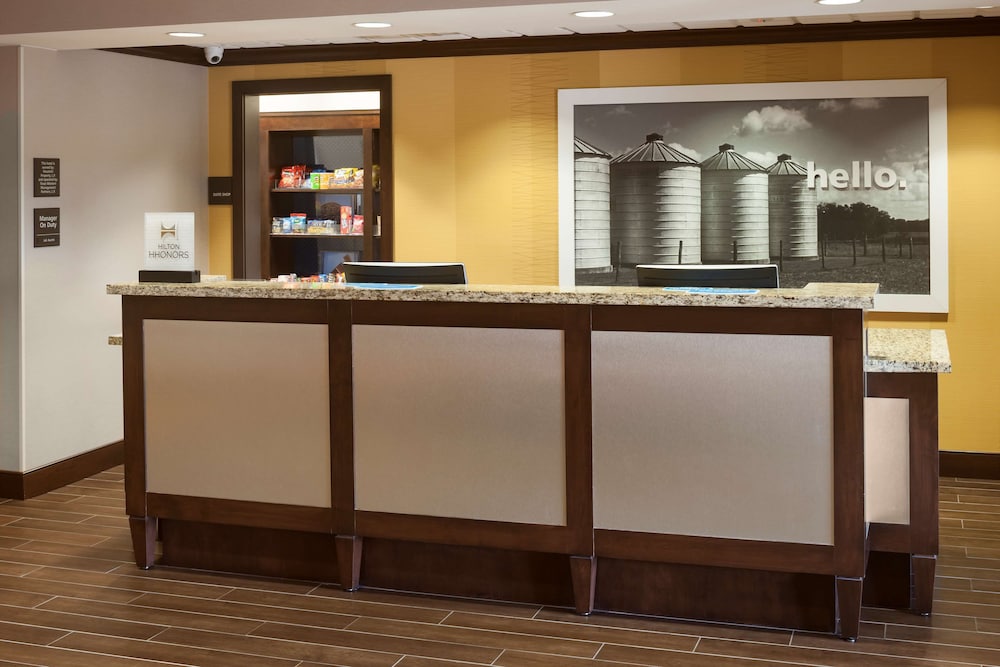 Hampton Inn & Suites Houston I-10 West Park Row 6/42