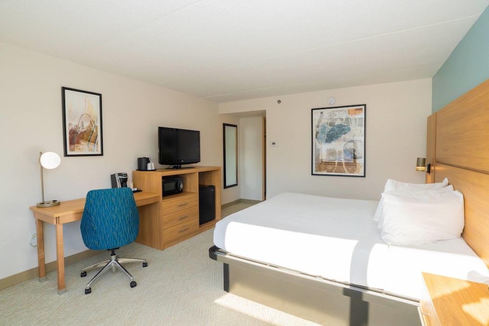 Elimwood Hotel, A Ramada by Wyndham 21/64