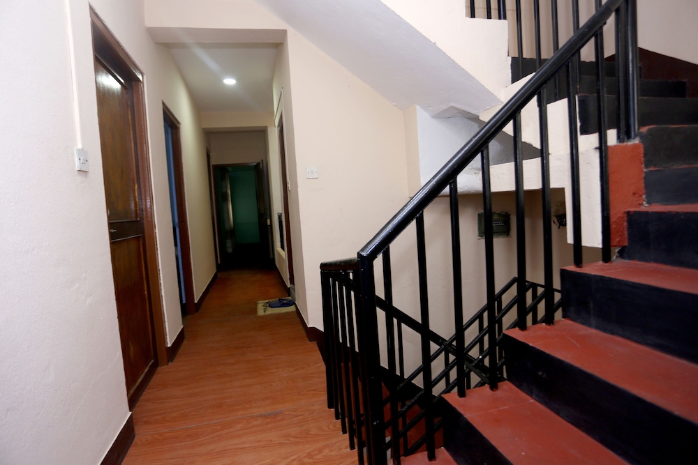 Hotel Rising Home 15/25