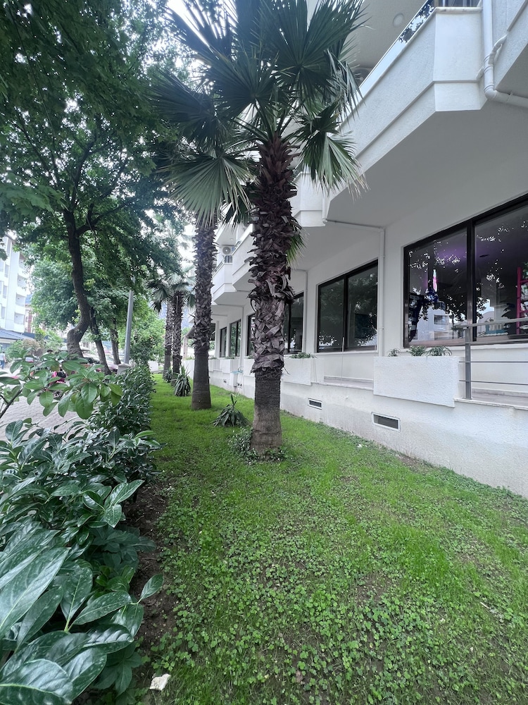 Private Hotel 32/44