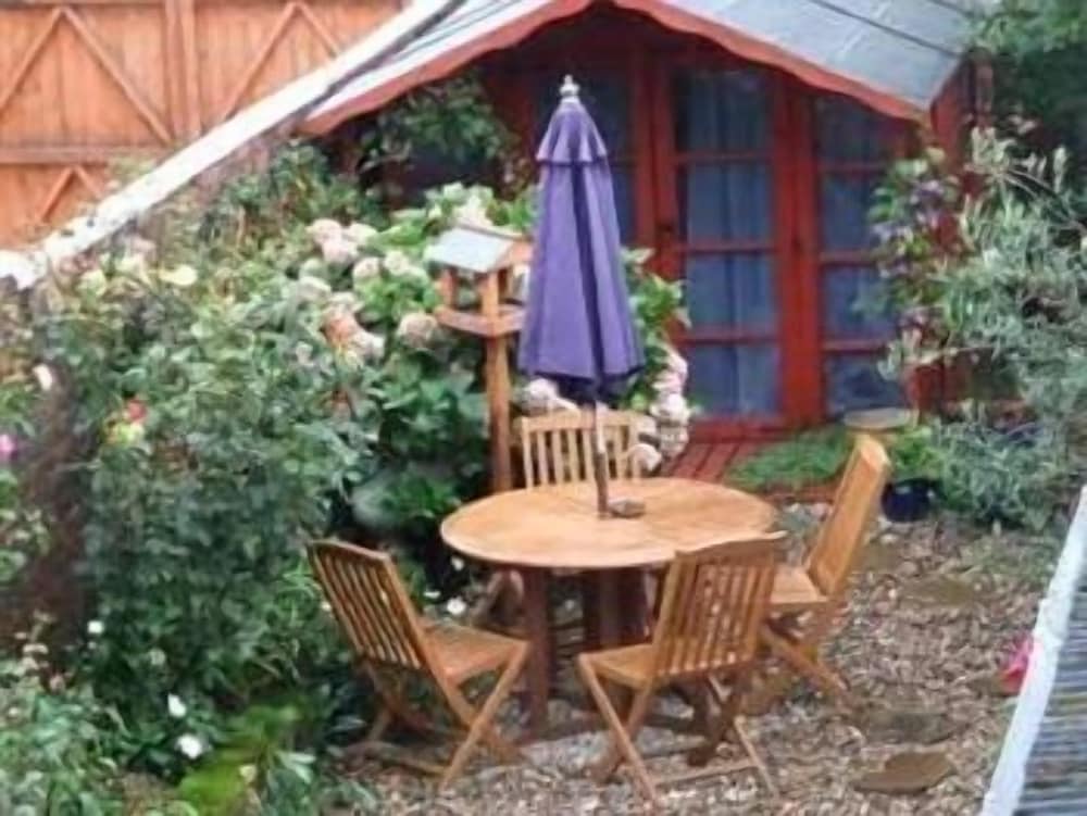 The Burnside Guest House 38/47
