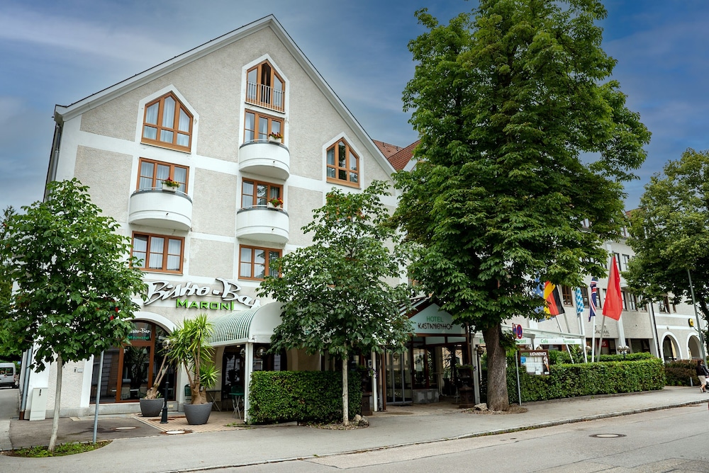 Kastanienhof 62/68