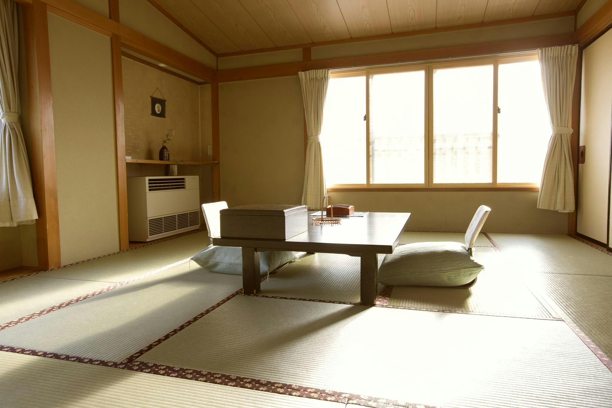 Ryokan Kamiaizuya 1/2