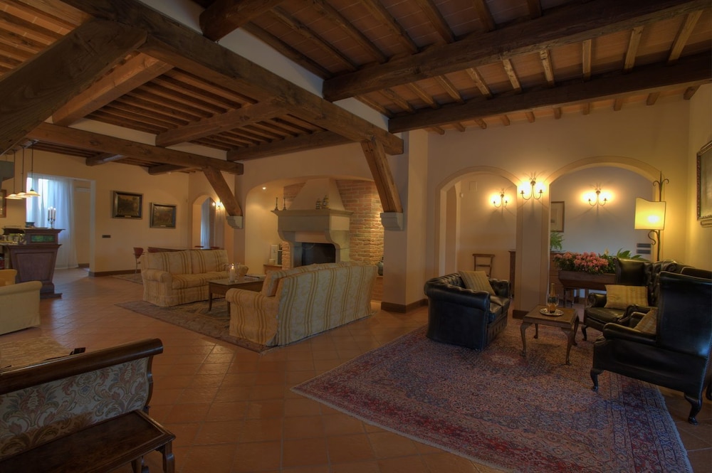 LOCANDA POGGIOLEONE 50/71